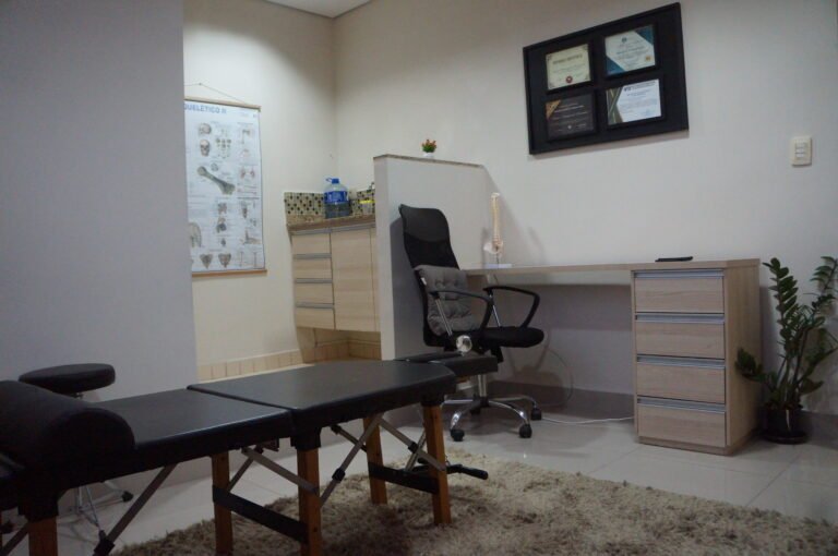 Clínica de Quiropraxia Ed Born8